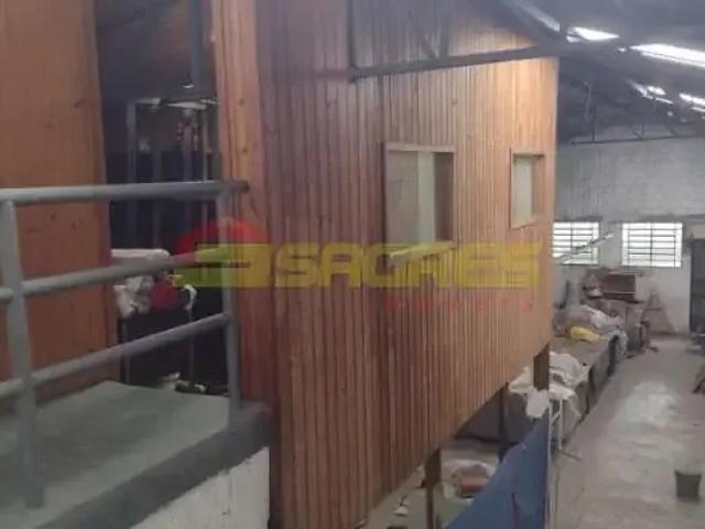 Ponto Comercial aluguel em Região Imediata de São Paulo, Região Metropolitana de São Paulo