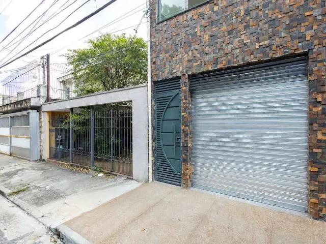 Ponto Comercial aluguel em Região Imediata de São Paulo, Região Metropolitana de São Paulo