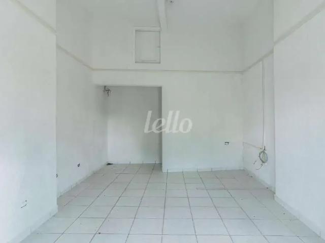 Ponto Comercial aluguel em Região Imediata de São Paulo, Região Metropolitana de São Paulo