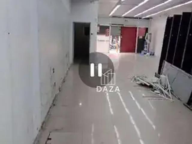 Ponto Comercial aluguel em Região Imediata de São Paulo, Região Metropolitana de São Paulo