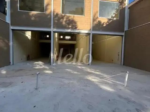 Ponto Comercial aluguel em Região Imediata de São Paulo, Região Metropolitana de São Paulo