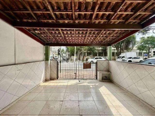 Ponto Comercial aluguel em Região Imediata de São Paulo, Região Metropolitana de São Paulo