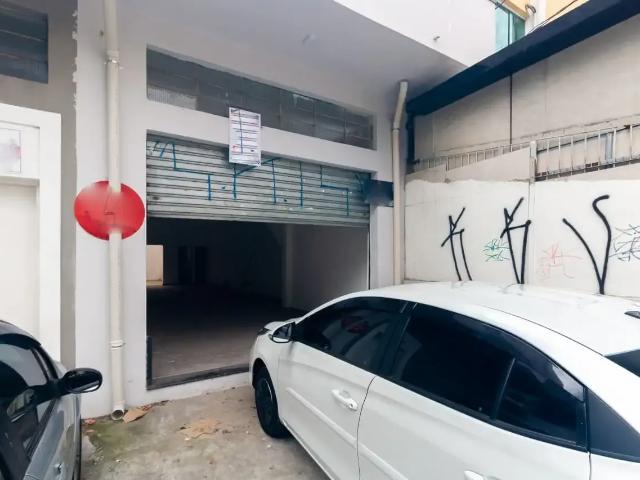 Ponto Comercial aluguel em Região Imediata de São Paulo, Região Metropolitana de São Paulo