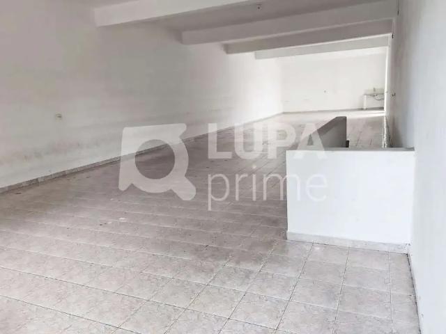 Ponto Comercial aluguel em Região Imediata de São Paulo, Região Metropolitana de São Paulo