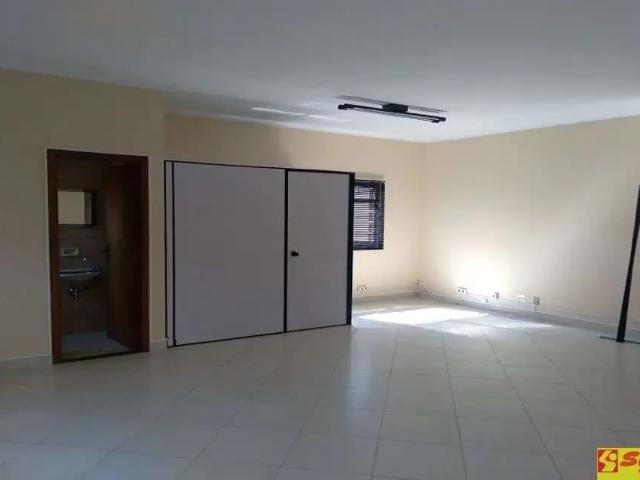 Ponto Comercial aluguel em Região Imediata de São Paulo, Região Metropolitana de São Paulo