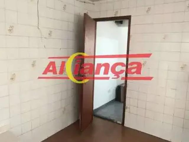 Ponto Comercial aluguel em Região Imediata de São Paulo, Região Metropolitana de São Paulo