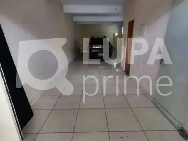 Ponto Comercial aluguel em Região Imediata de São Paulo, Região Metropolitana de São Paulo