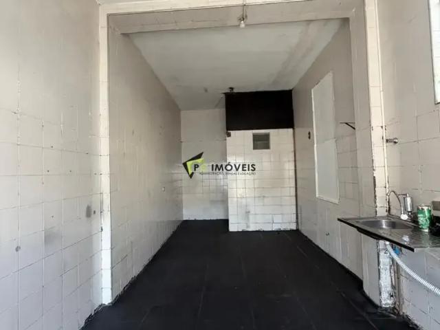Ponto Comercial aluguel em Região Imediata de São Paulo, Região Metropolitana de São Paulo