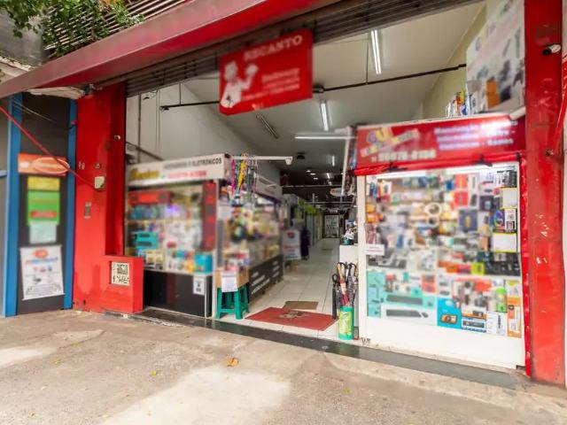 Ponto Comercial aluguel em Região Imediata de São Paulo, Região Metropolitana de São Paulo