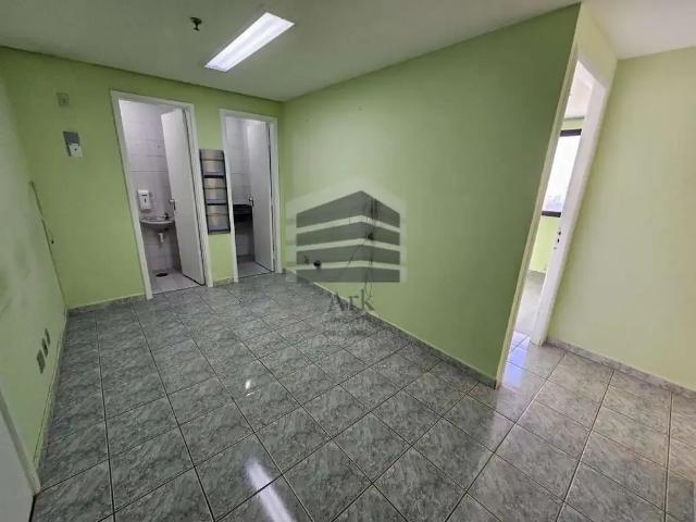 Ponto Comercial aluguel em Região Imediata de São Paulo, Região Metropolitana de São Paulo