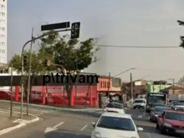 Ponto Comercial aluguel em Região Imediata de São Paulo, Região Metropolitana de São Paulo