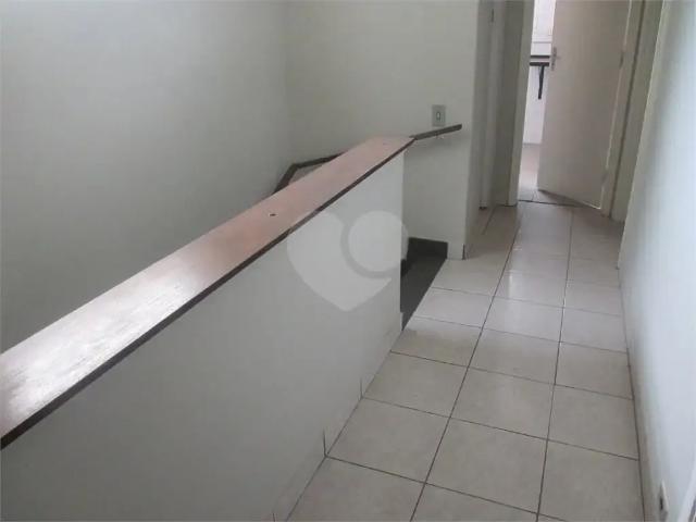 Ponto Comercial aluguel em Região Imediata de São Paulo, Região Metropolitana de São Paulo