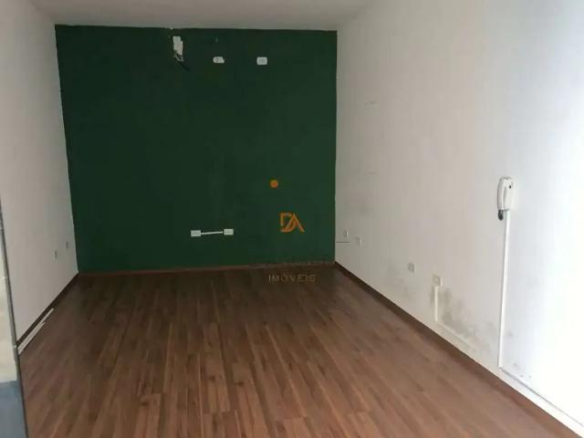 Ponto Comercial aluguel em Região Imediata de São Paulo, Região Metropolitana de São Paulo