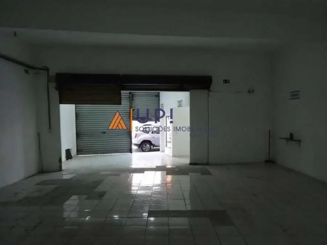 Ponto Comercial aluguel em Região Imediata de São Paulo, Região Metropolitana de São Paulo