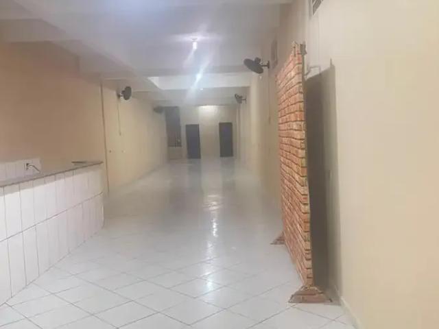 Ponto Comercial aluguel em Região Imediata de São Paulo, Região Metropolitana de São Paulo