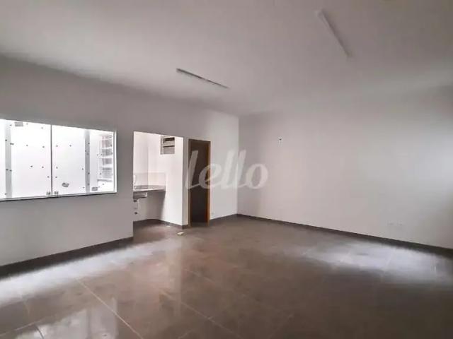 Ponto Comercial aluguel em Região Imediata de São Paulo, Região Metropolitana de São Paulo