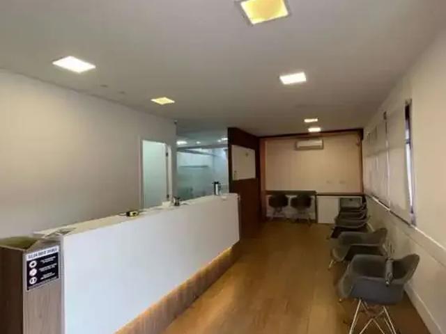 Ponto Comercial aluguel em Região Imediata de São Paulo, Região Metropolitana de São Paulo
