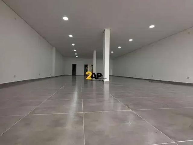 Ponto Comercial aluguel em Região Imediata de São Paulo, Região Metropolitana de São Paulo