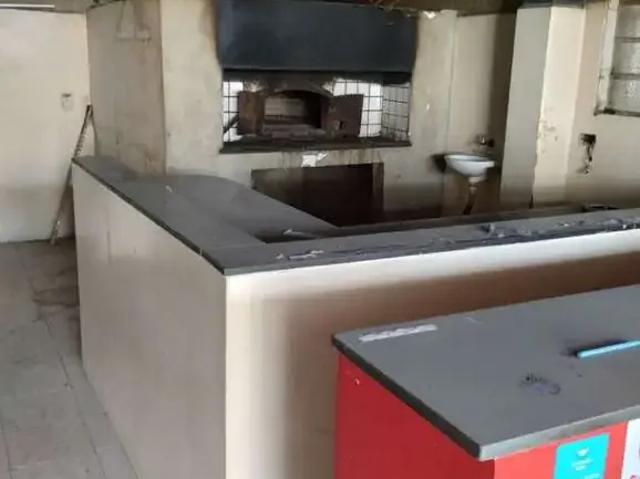 Ponto Comercial aluguel em Região Imediata de São Paulo, Região Metropolitana de São Paulo