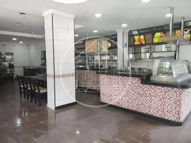Ponto Comercial aluguel em Região Imediata de São Paulo, Região Metropolitana de São Paulo