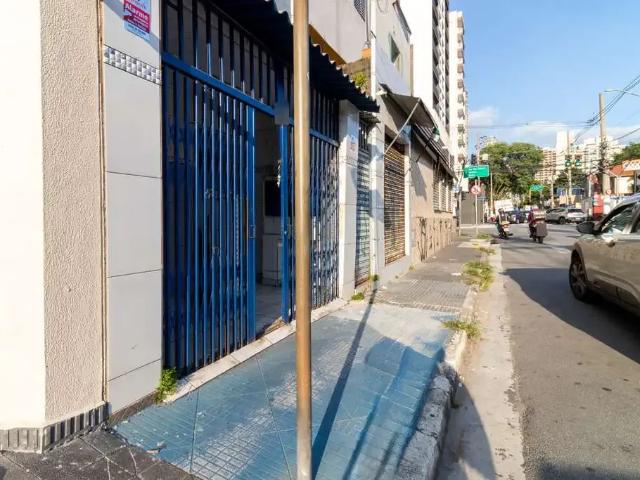 Ponto Comercial aluguel em Região Imediata de São Paulo, Região Metropolitana de São Paulo