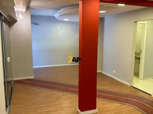 Ponto Comercial aluguel em Região Imediata de São Paulo, Região Metropolitana de São Paulo