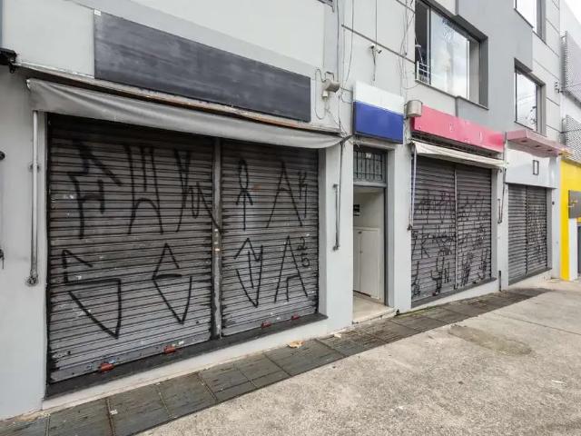 Ponto Comercial aluguel em Região Imediata de São Paulo, Região Metropolitana de São Paulo