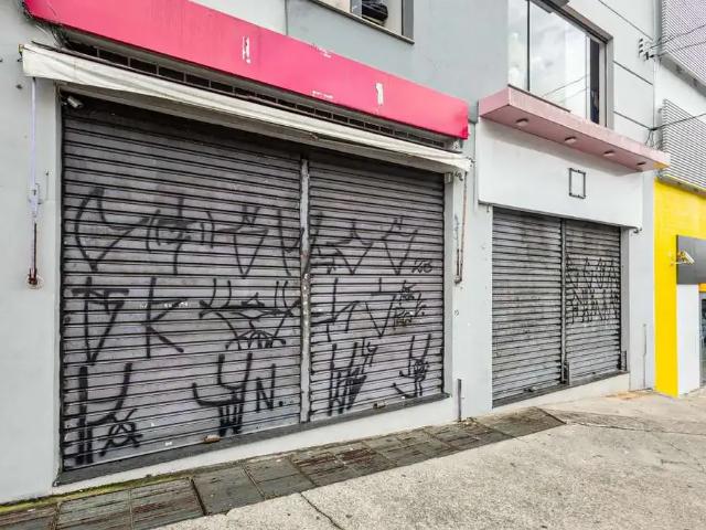 Ponto Comercial aluguel em Região Imediata de São Paulo, Região Metropolitana de São Paulo