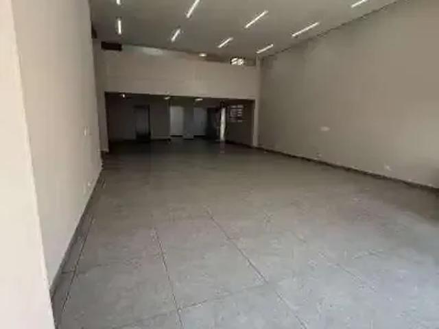 Ponto Comercial aluguel em Região Imediata de São Paulo, Região Metropolitana de São Paulo