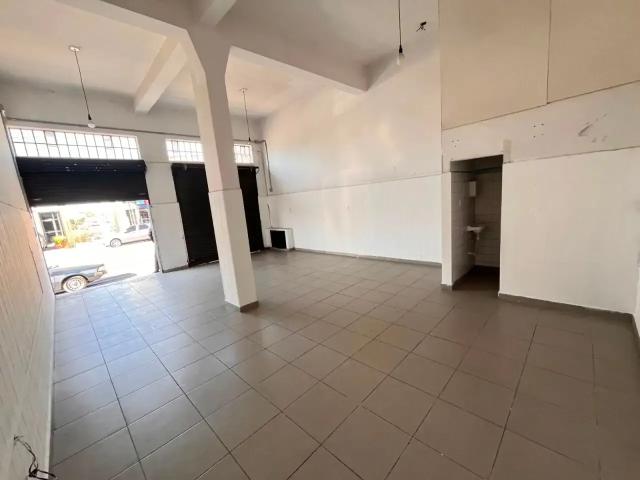 Ponto Comercial aluguel em Região Imediata de São Paulo, Região Metropolitana de São Paulo
