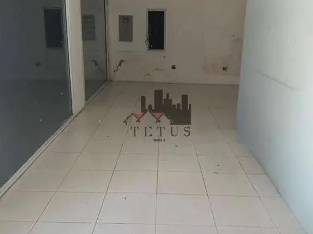 Ponto Comercial aluguel em Região Imediata de São Paulo, Região Metropolitana de São Paulo
