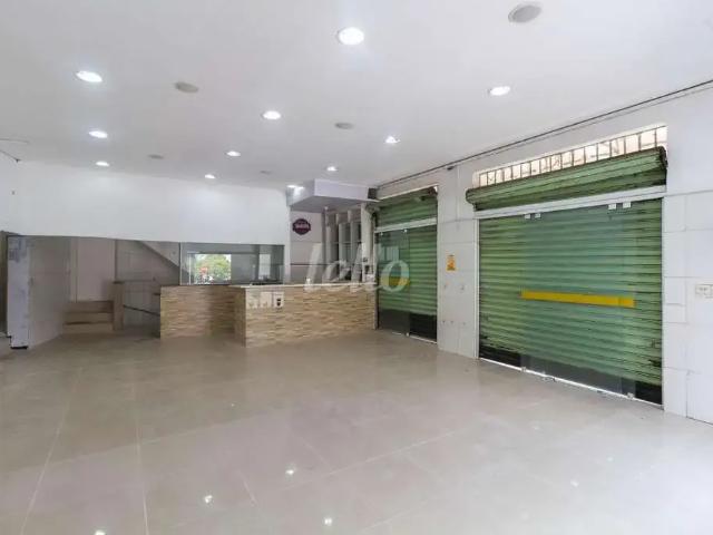 Ponto Comercial aluguel em Região Imediata de São Paulo, Região Metropolitana de São Paulo