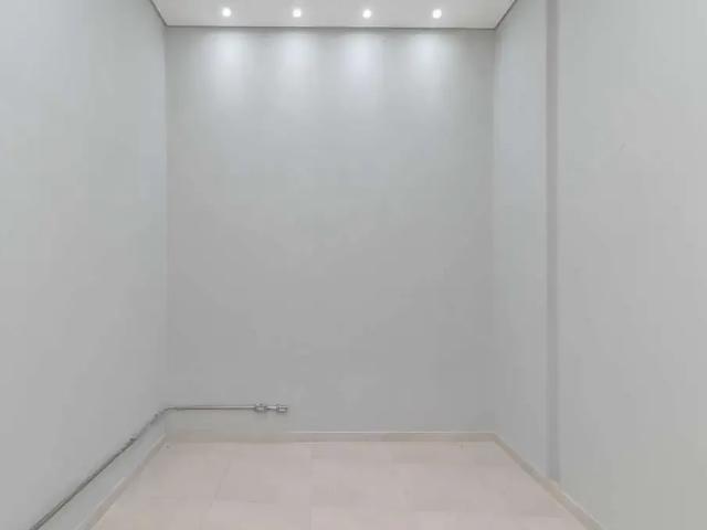 Ponto Comercial aluguel em Região Imediata de São Paulo, Região Metropolitana de São Paulo
