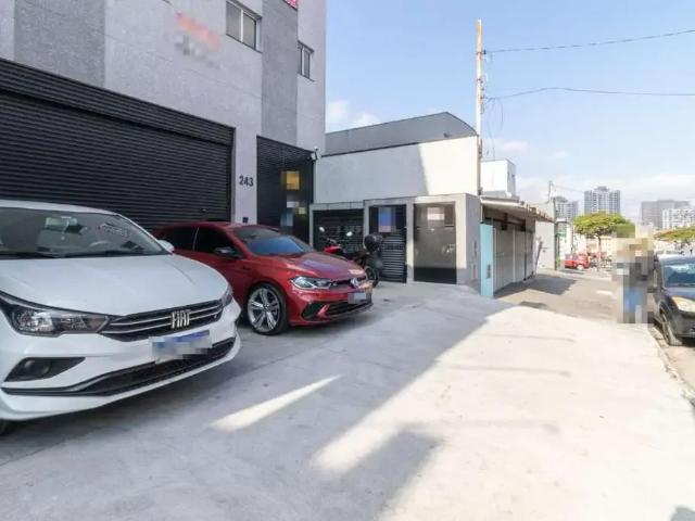 Ponto Comercial aluguel em Região Imediata de São Paulo, Região Metropolitana de São Paulo