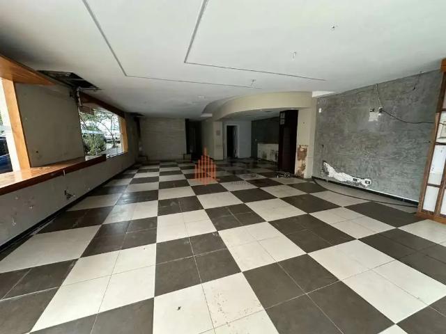 Ponto Comercial aluguel em Região Imediata de São Paulo, Região Metropolitana de São Paulo