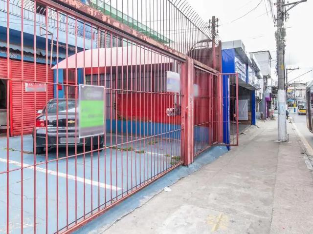Ponto Comercial aluguel em Região Imediata de São Paulo, Região Metropolitana de São Paulo