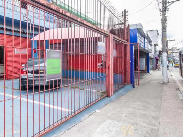 Ponto Comercial aluguel em Região Imediata de São Paulo, Região Metropolitana de São Paulo