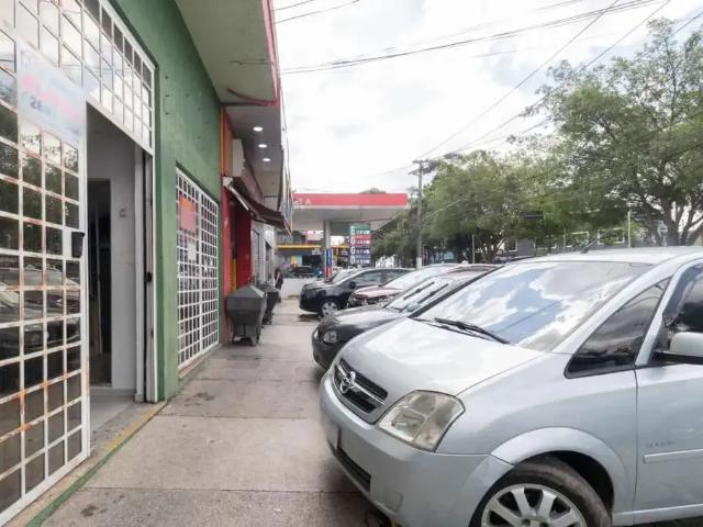 Ponto Comercial aluguel em Região Imediata de São Paulo, Região Metropolitana de São Paulo