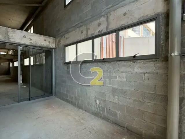 Ponto Comercial aluguel em Região Imediata de São Paulo, Região Metropolitana de São Paulo