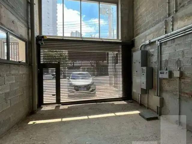 Ponto Comercial aluguel em Região Imediata de São Paulo, Região Metropolitana de São Paulo