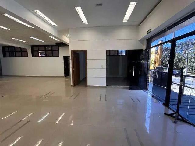 Ponto Comercial aluguel em Região Imediata de São Paulo, Região Metropolitana de São Paulo