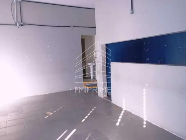 Ponto Comercial aluguel em Região Imediata de São Paulo, Região Metropolitana de São Paulo