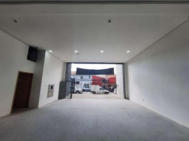 Ponto Comercial aluguel em Região Imediata de São Paulo, Região Metropolitana de São Paulo