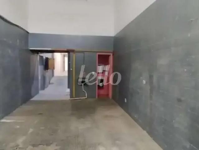 Ponto Comercial aluguel em Região Imediata de São Paulo, Região Metropolitana de São Paulo