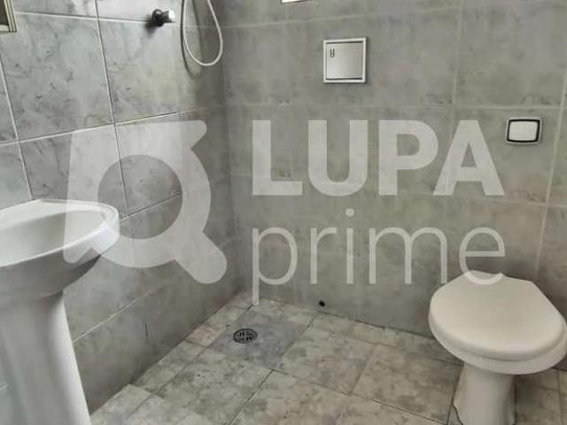 Ponto Comercial aluguel em Vila Sabrina, São Paulo