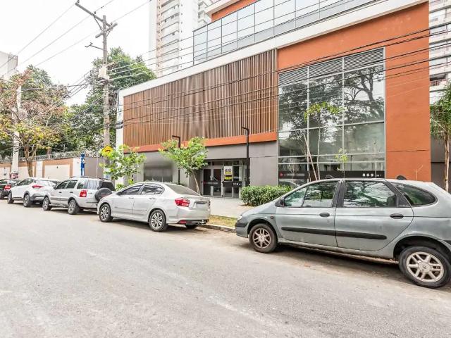 Ponto Comercial aluguel em Região Imediata de São Paulo, Região Metropolitana de São Paulo