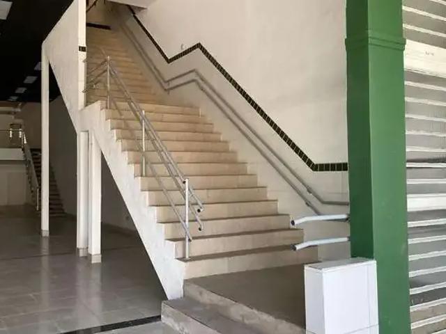 Ponto Comercial aluguel em Região Imediata de São Paulo, Região Metropolitana de São Paulo