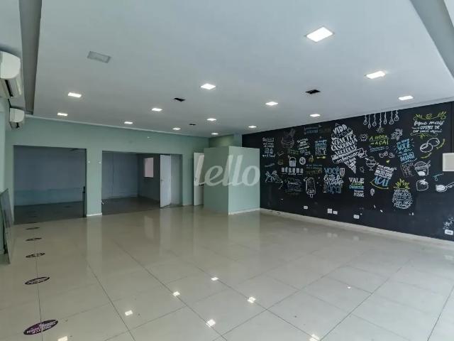 Ponto Comercial aluguel em Região Imediata de São Paulo, Região Metropolitana de São Paulo