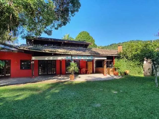 Ponto Comercial aluguel em Região Imediata de Caraguatatuba-Ubatuba-São Sebastião, Região Metropolitana do Vale do Paraíba e Litoral Norte