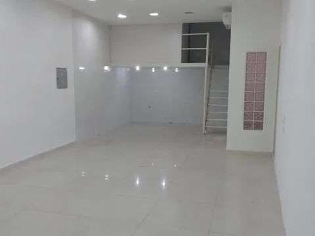 Ponto Comercial aluguel em Salvador, Nordeste de Amaralina